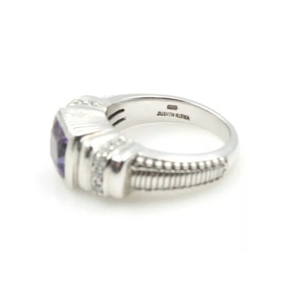 Judith Ripka RARE and HTF Amethyst Ring - Picture 5 of 8